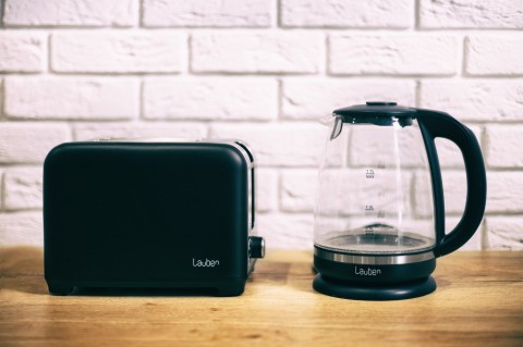 Lauben Toaster T17BG - Kenyérpirító fekete Lauben Toaster T17BG - Kenyérpirító fekete